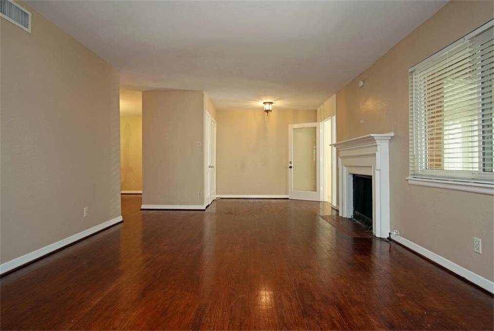 Houston, TX 77027,2332 Suffolk DR