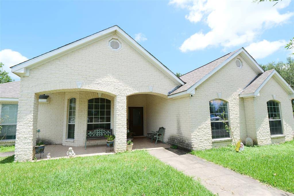 El Campo, TX 77437,9993 County Road 405