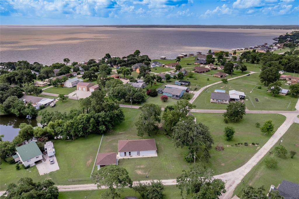 Point Blank, TX 77364,20 Coolcrest DR