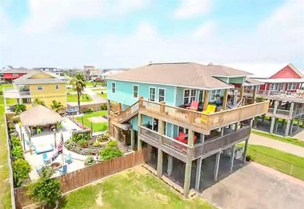 Crystal Beach, TX 77650,825 Kahla DR