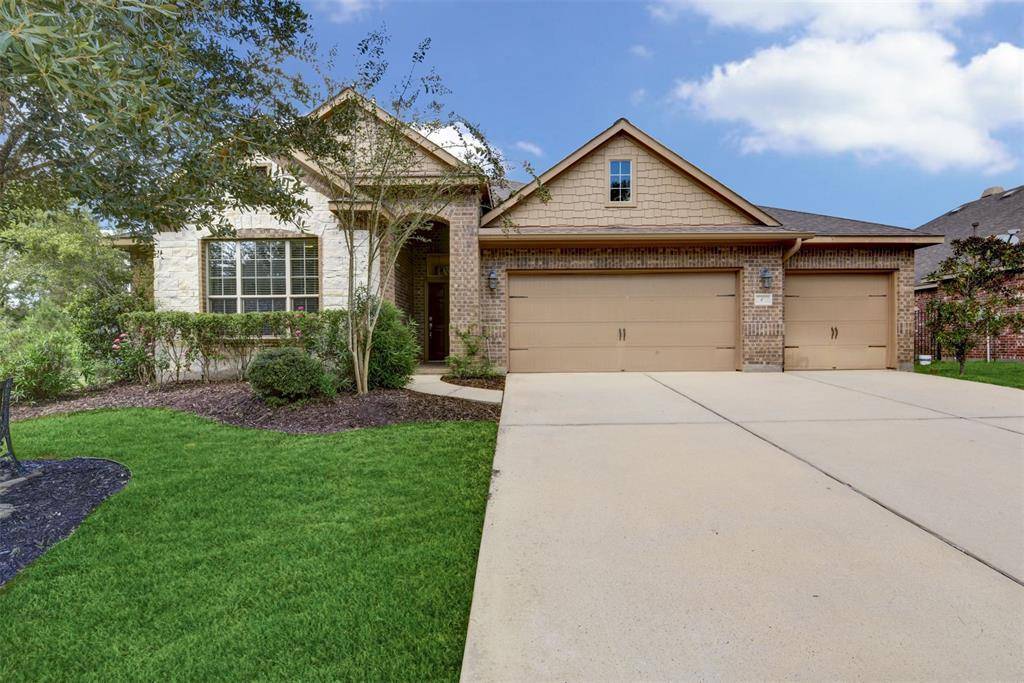 The Woodlands, TX 77375,6 Windsinger CT