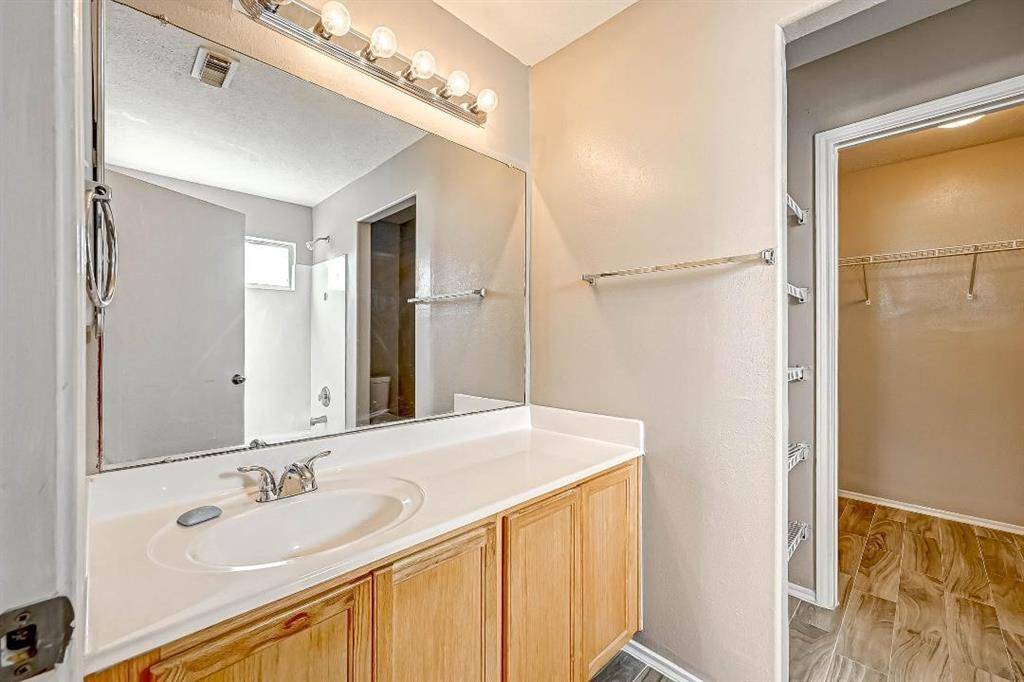 Houston, TX 77073,1406 Hade Falls LN