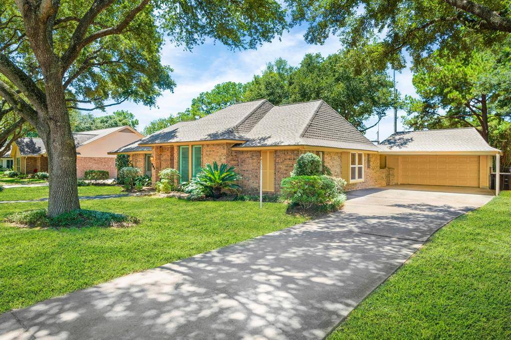 Katy, TX 77493,907 Fern LN