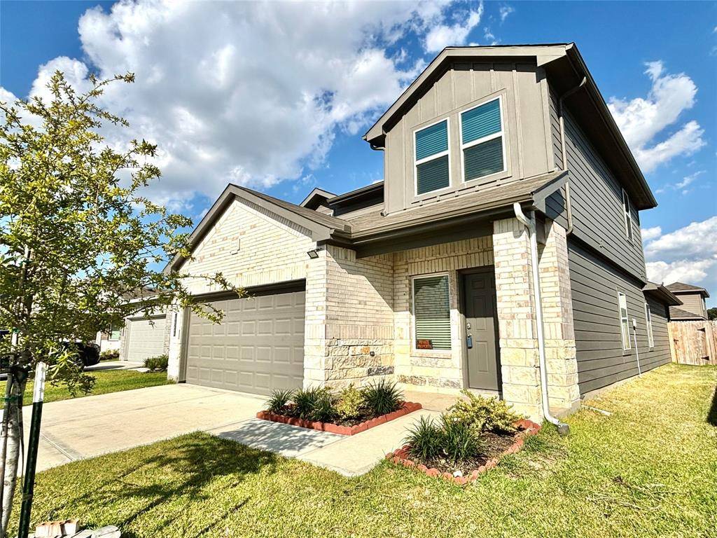 Houston, TX 77067,12306 Rock Basin DR