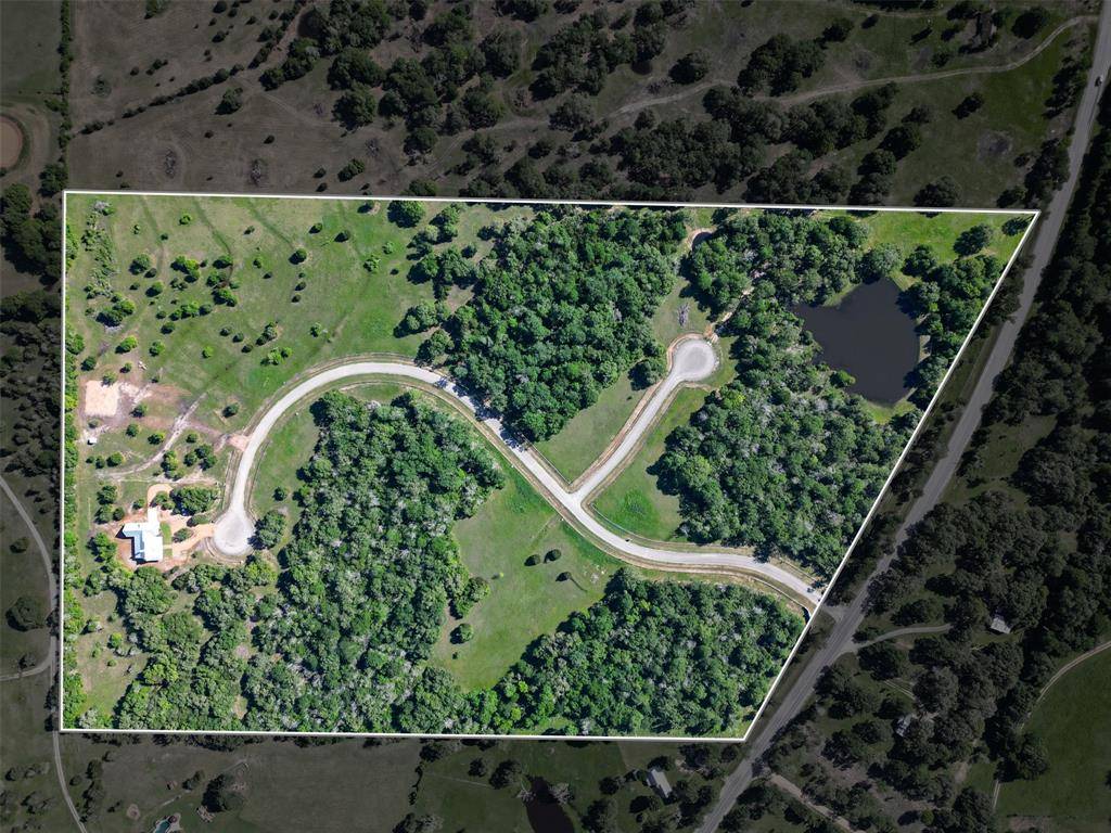 La Grange, TX 78945,121 Woodland Meadows LN