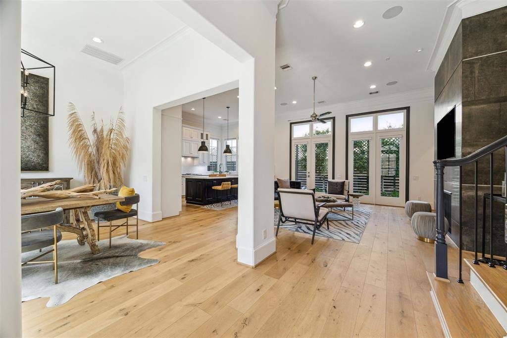 Houston, TX 77055,7502 Little Caprese LN