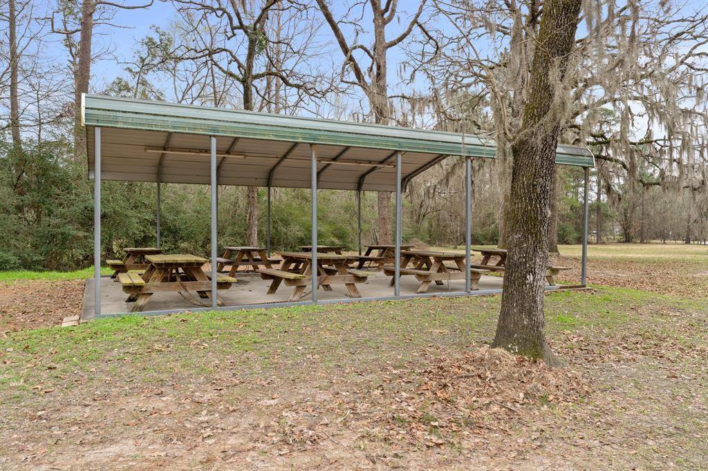 Onalaska, TX 77360,200 Laurel