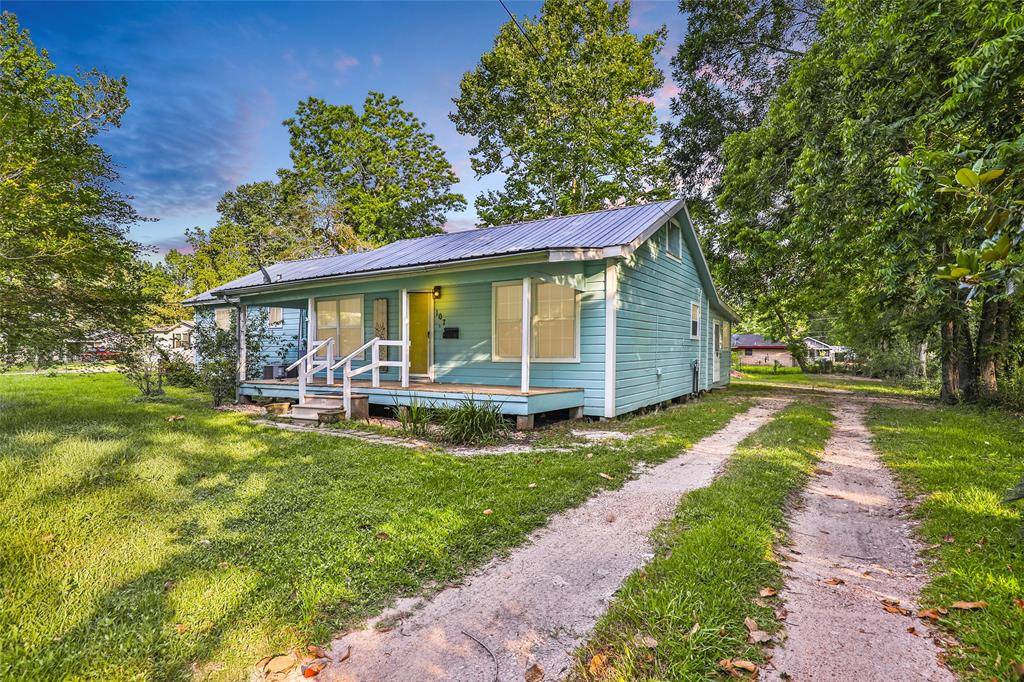 Daisetta, TX 77327,107 Elm ST