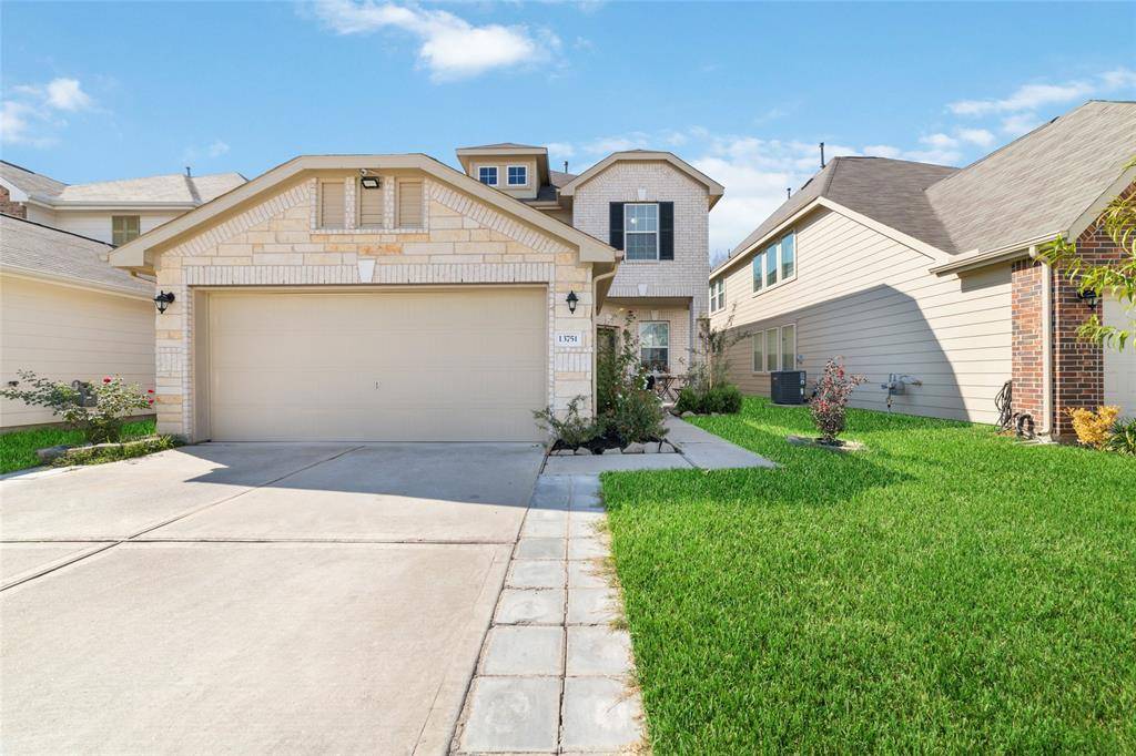 Houston, TX 77083,13751 Evansdale LN