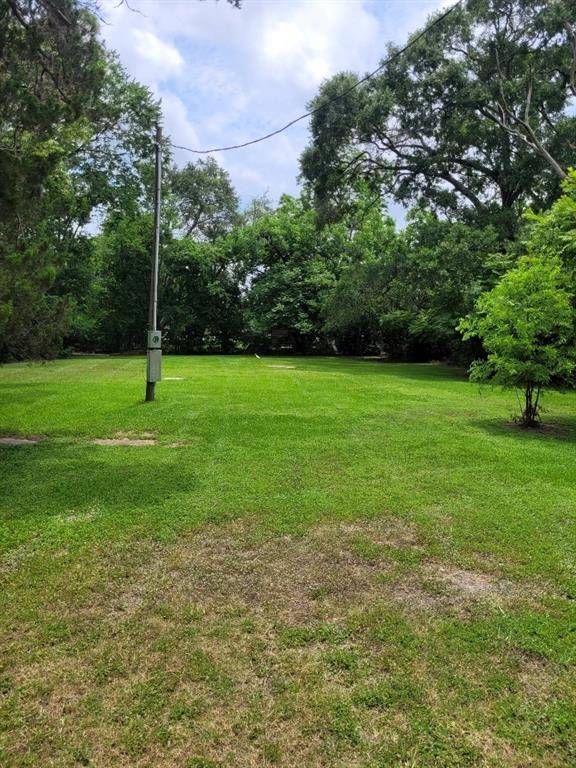 Alvin, TX 77511,1415 W Blum ST