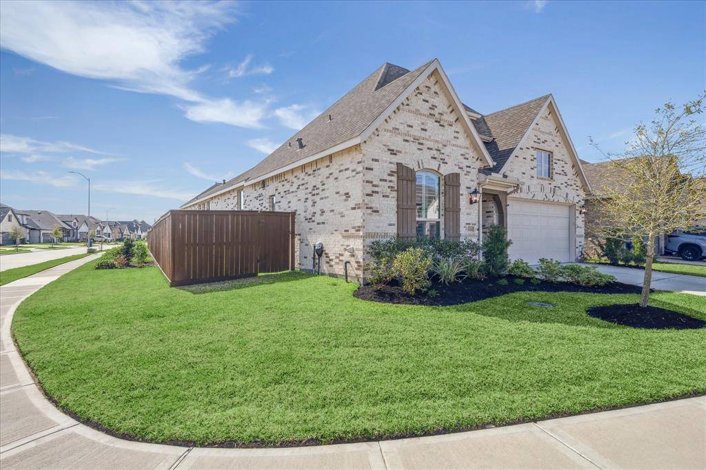 Webster, TX 77598,1024 Goose Creek ST