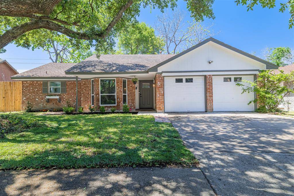 Houston, TX 77092,5707 Knobby Knoll DR