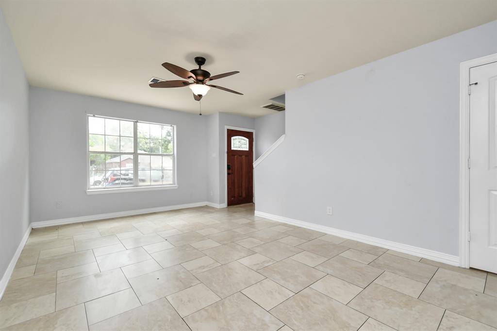 Houston, TX 77093,10022 Raymondville RD #A