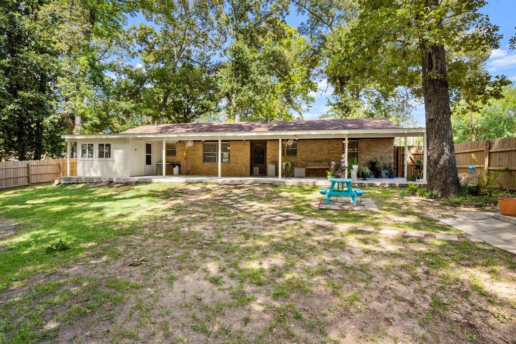 Livingston, TX 77351,311 White Oak ST