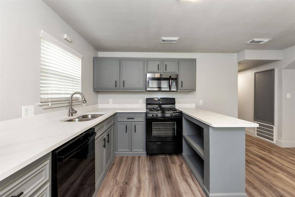 Houston, TX 77003,203 N Milby ST #203-1