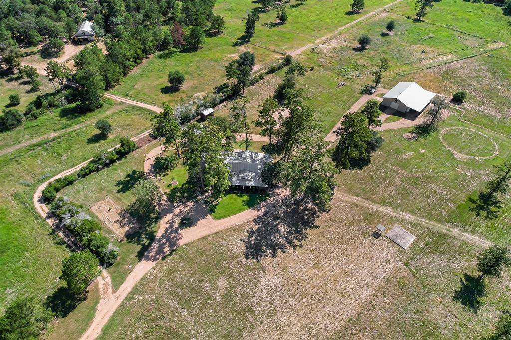 Alleyton, TX 78935,1070 Angel Lake Estates RD