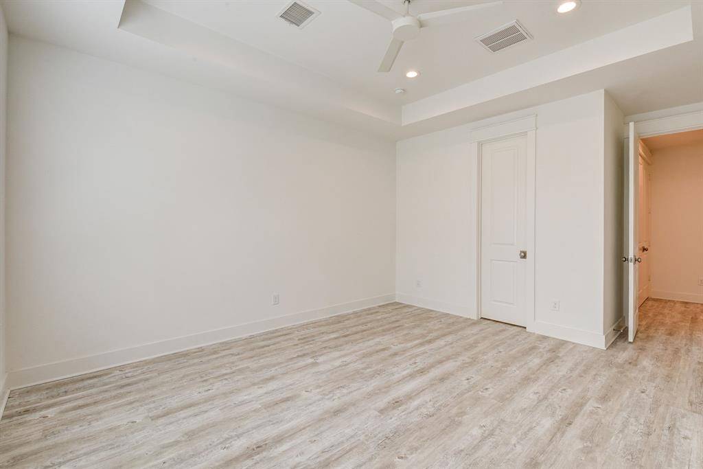 Houston, TX 77018,2718 Oakwood Crest LN