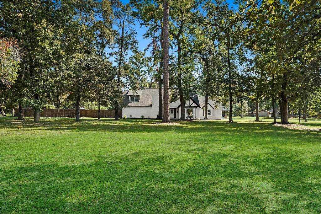 Magnolia, TX 77354,8526 Oakwood DR