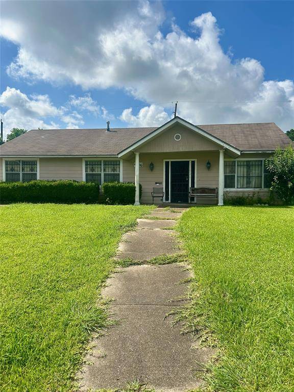 Houston, TX 77048,4906 meadow park dr
