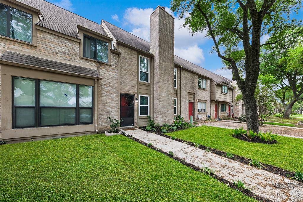 Houston, TX 77084,6506 Kentwick DR