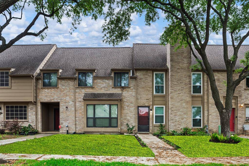 Houston, TX 77084,6506 Kentwick DR
