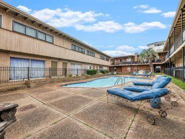 Houston, TX 77025,3809 N Braeswood #14