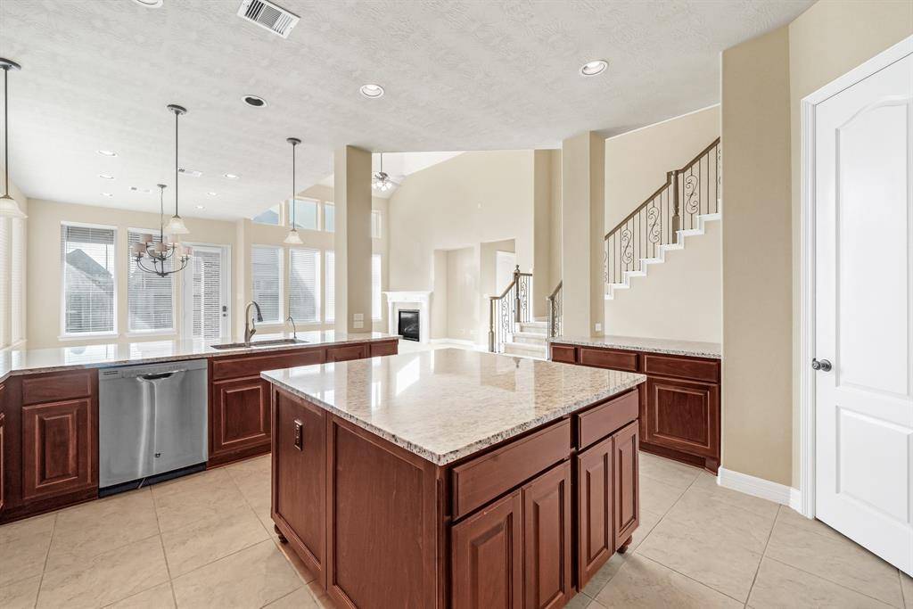 Katy, TX 77494,27915 Genesis Manor Ln