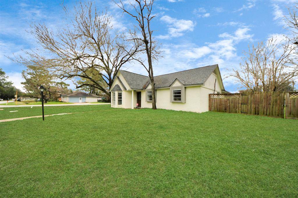 Houston, TX 77065,13003 Foxburo DR