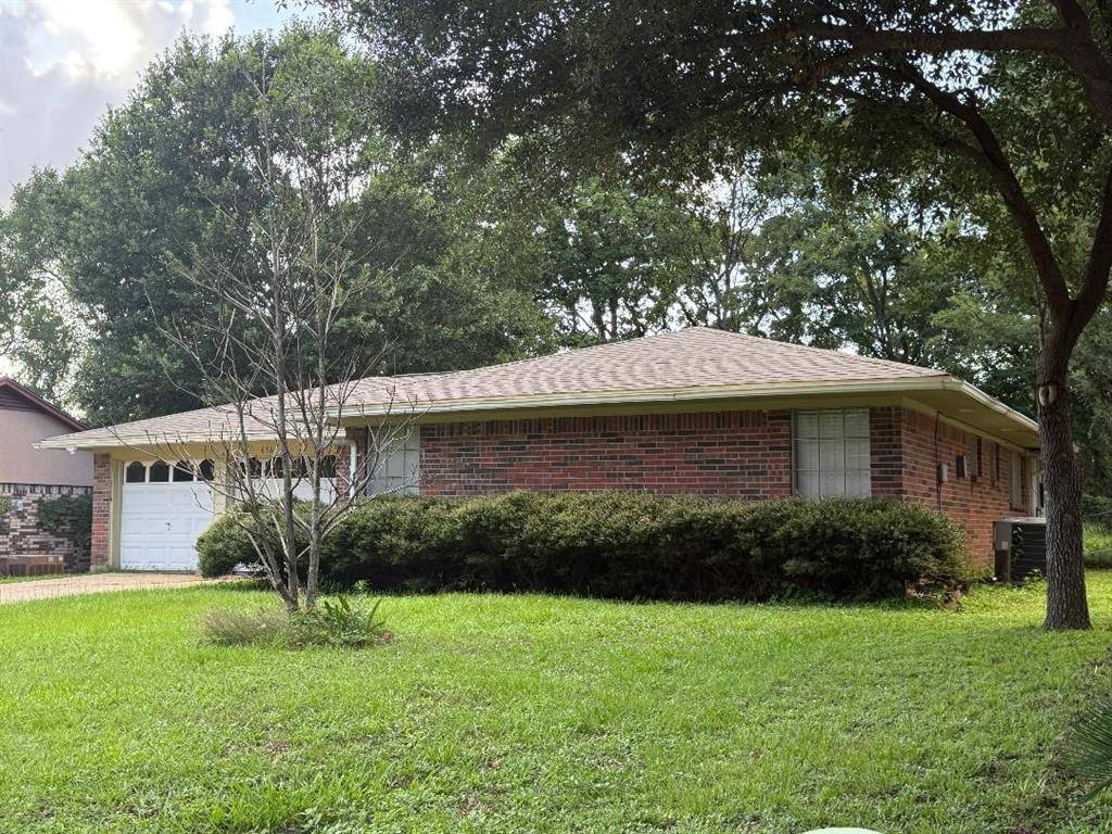 Conroe, TX 77303,616 Hildred AVE