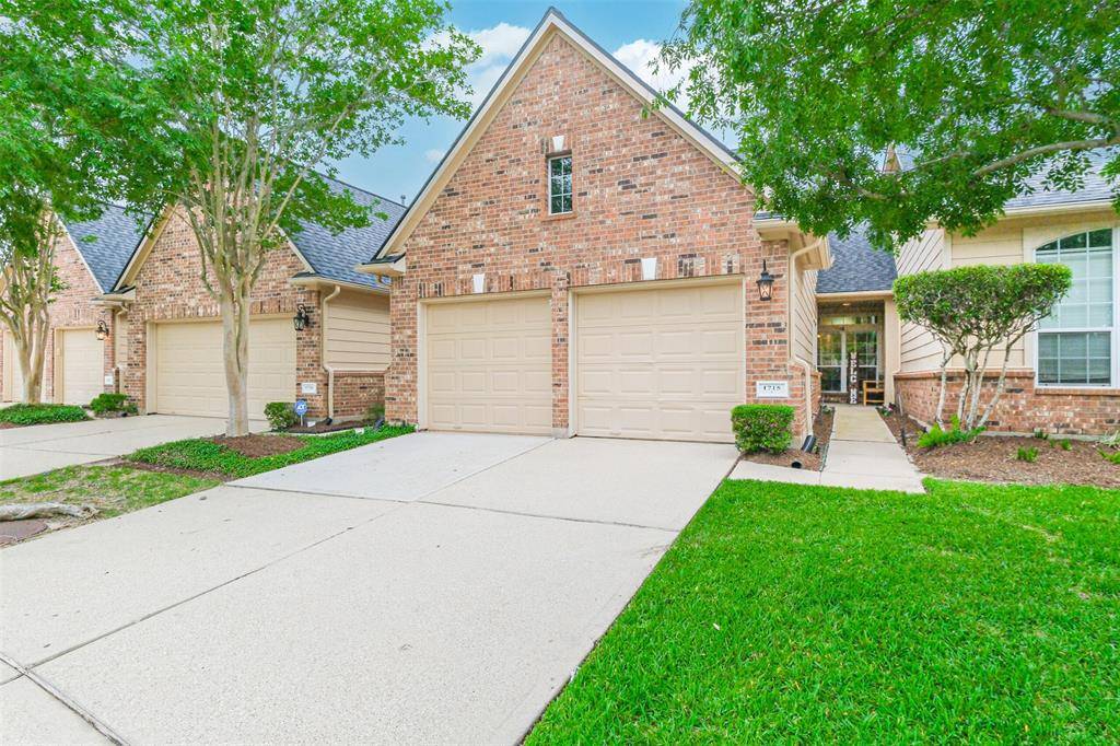 Sugar Land, TX 77479,1715 Quiet Pond DR