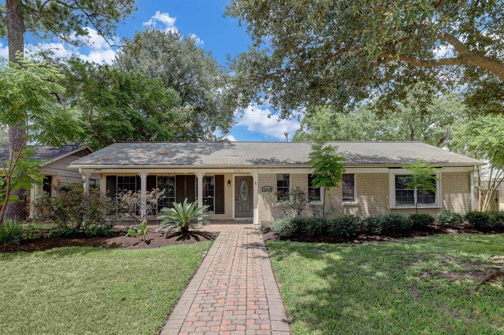 Houston, TX 77056,5502 Lincrest LN