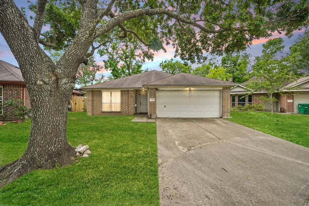 Houston, TX 77080,3521 Colleen Meadows CIR