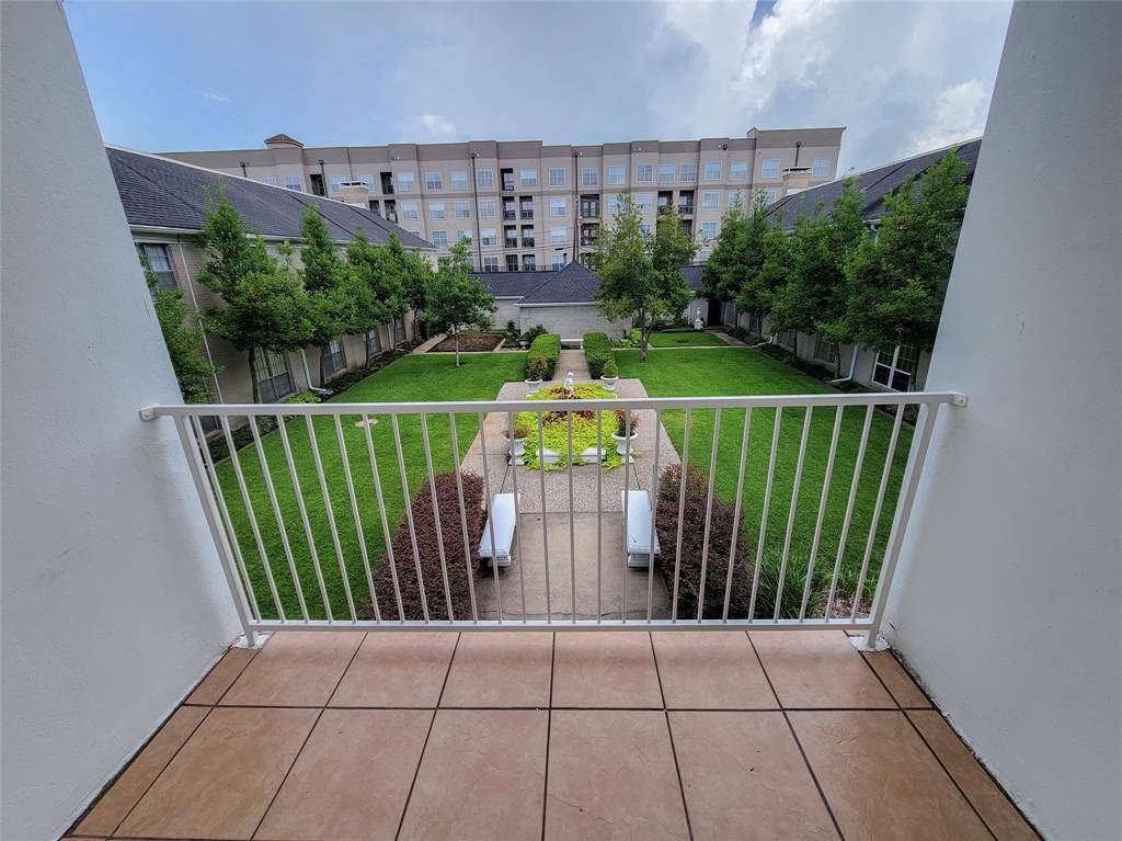 Houston, TX 77025,2600 Bellefontaine ST #A21