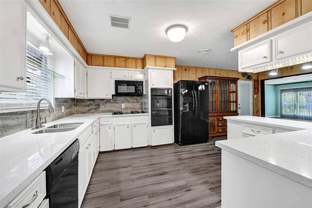 La Marque, TX 77568,3202 Mckinney Drive