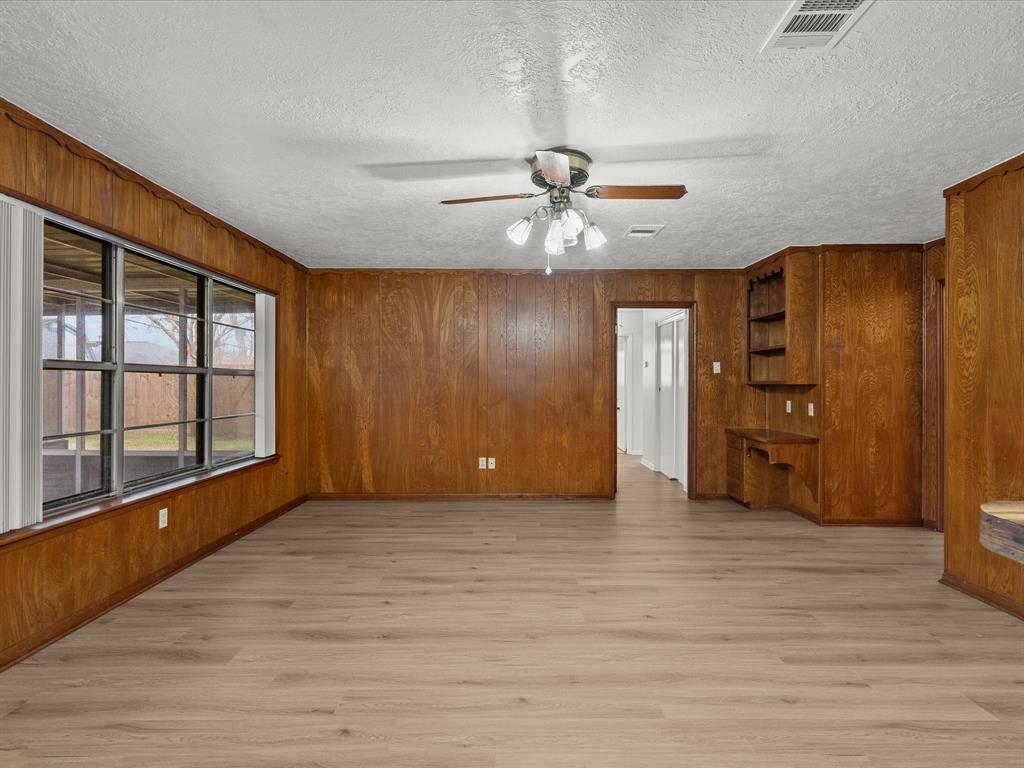 Deer Park, TX 77536,313 E X ST