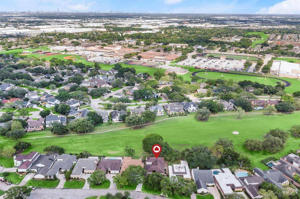 Sugar Land, TX 77478,24 Bendwood DR