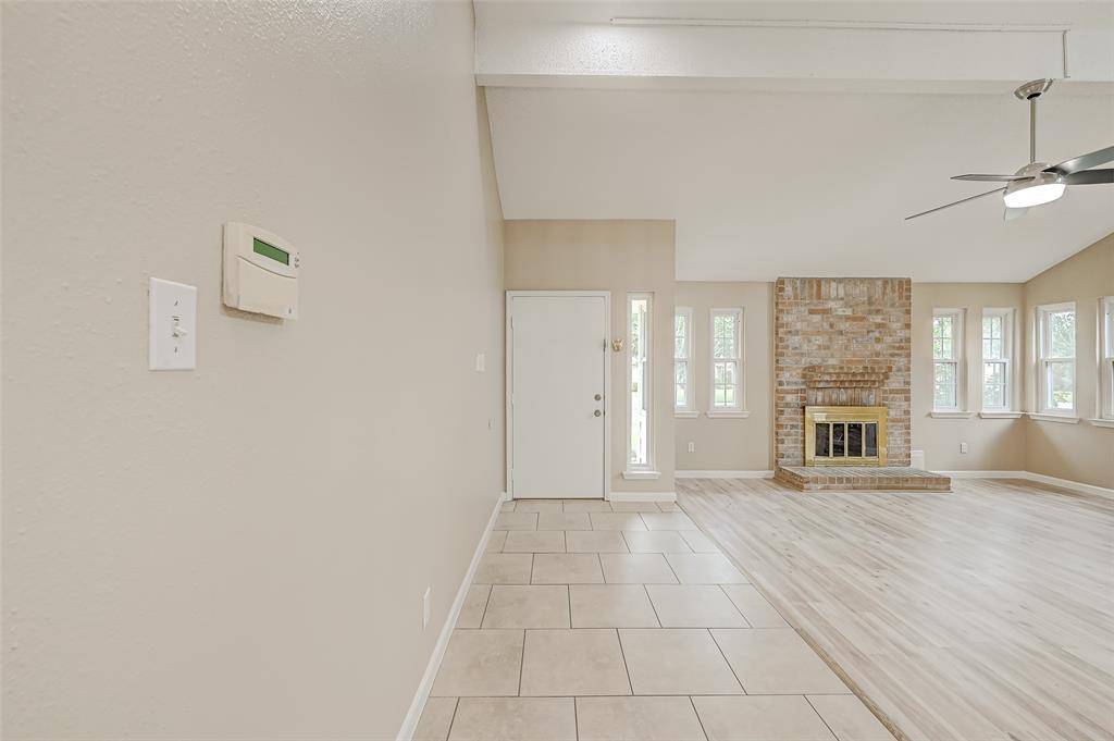 Sugar Land, TX 77479,2302 Brook View LN
