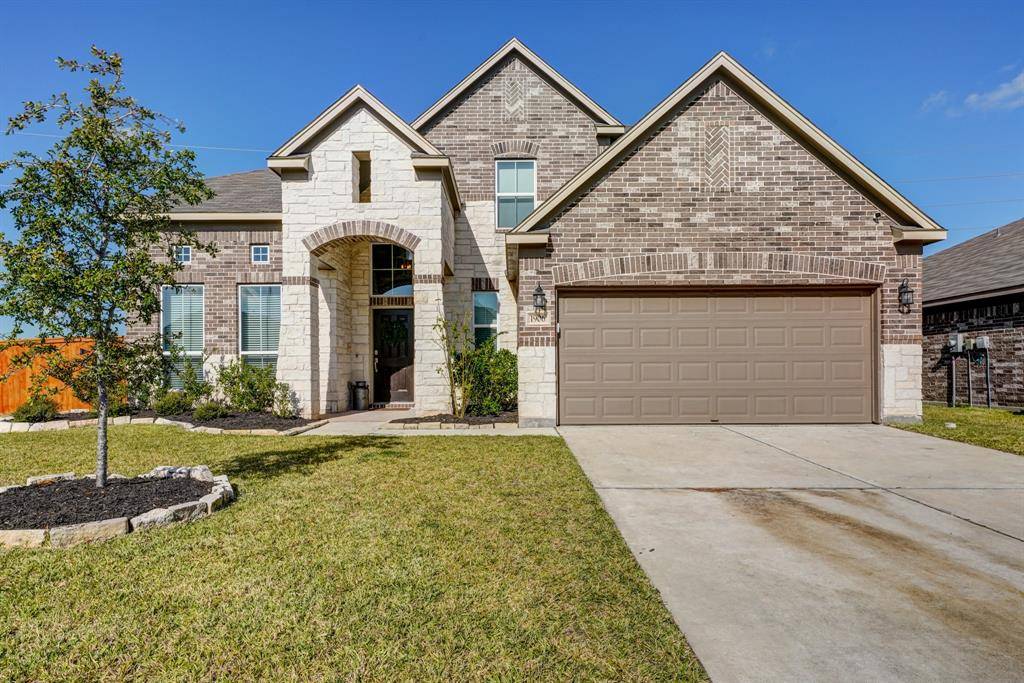 Rosenberg, TX 77471,1906 Walnut Green CIR