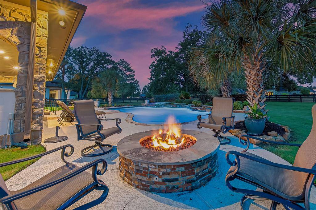 Tomball, TX 77377,14 Royal King RD