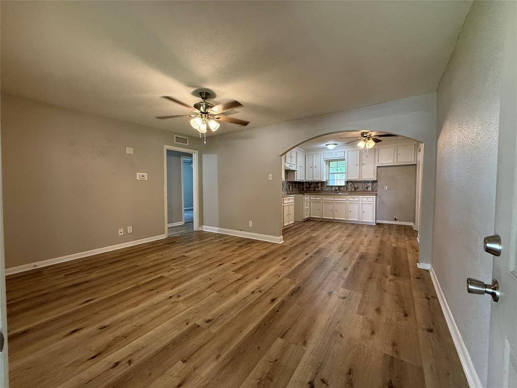 Pasadena, TX 77503,3520 Washington st