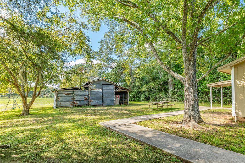 Brazoria, TX 77422,5007 County Road 356