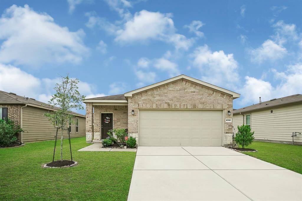 Houston, TX 77048,6742 Cortenridge LN