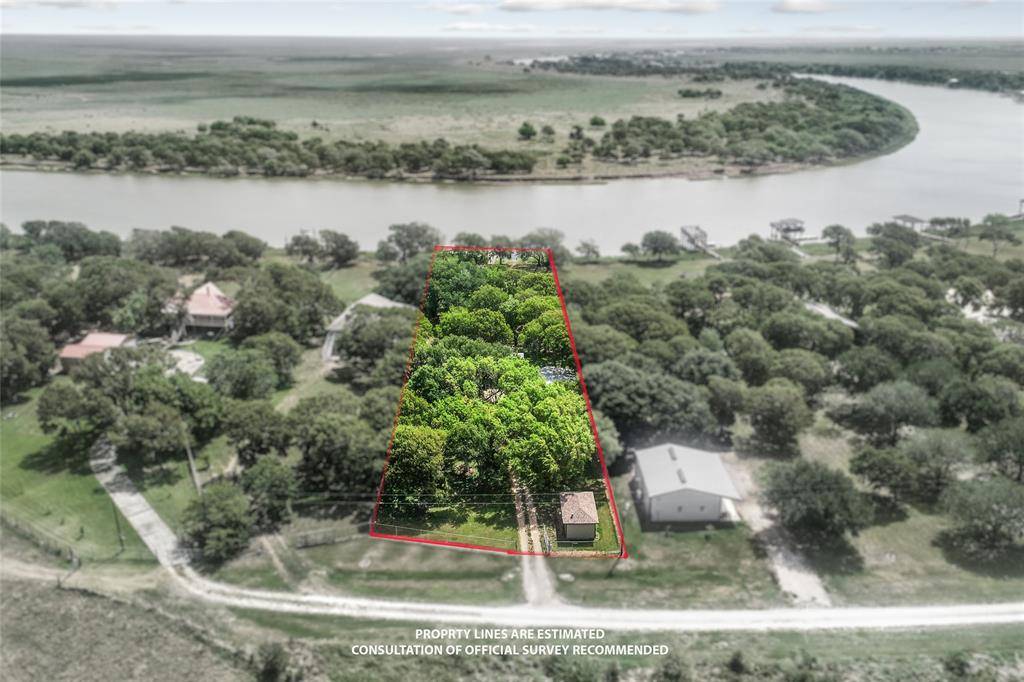 Brazoria, TX 77422,1035 County Road 631a