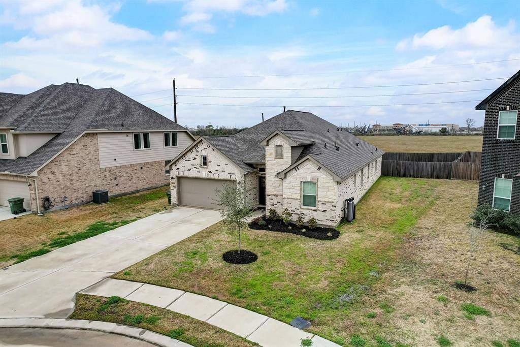 Baytown, TX 77523,14035 Little River DR