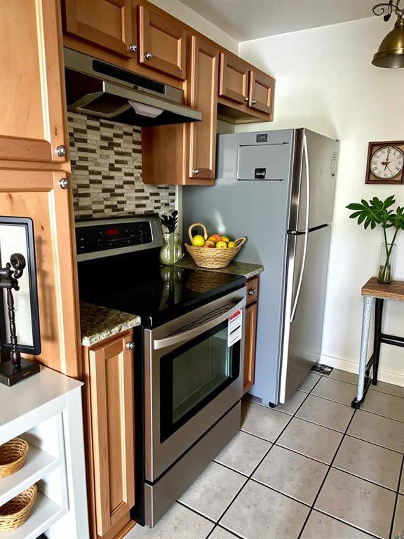 Houston, TX 77042,3015 Walnut Bend LN #37