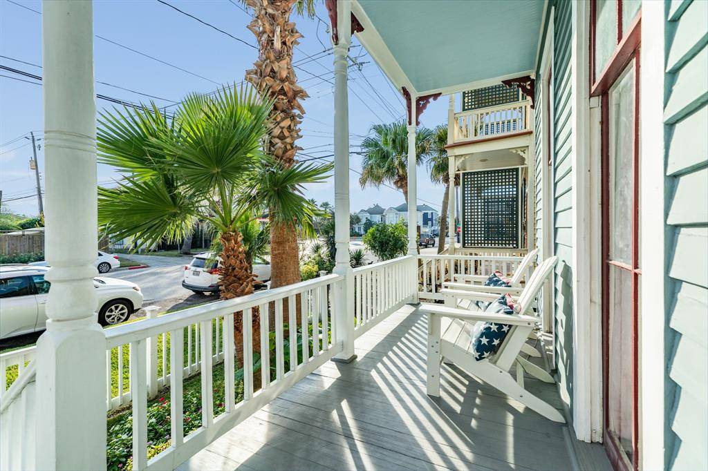 Galveston, TX 77550,907 20th ST