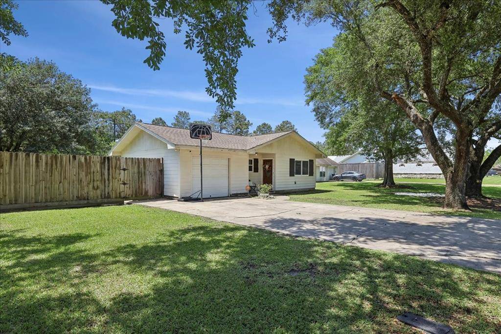 Orange, TX 77630,233 Spooner