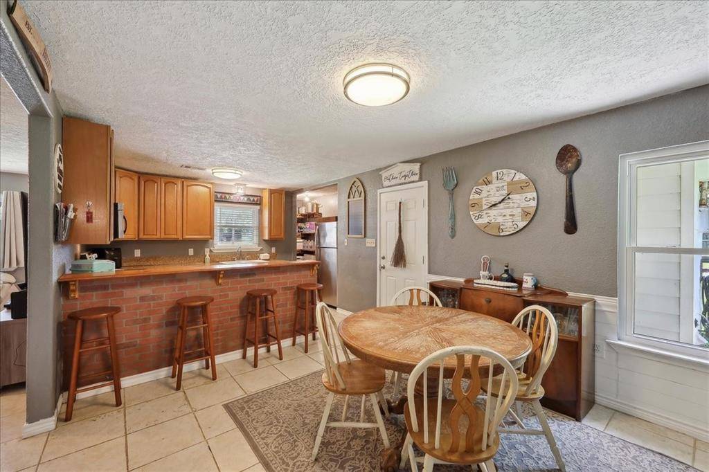 Orange, TX 77630,233 Spooner