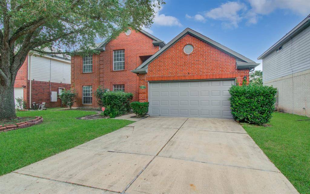 Pearland, TX 77584,911 E Hampton DR