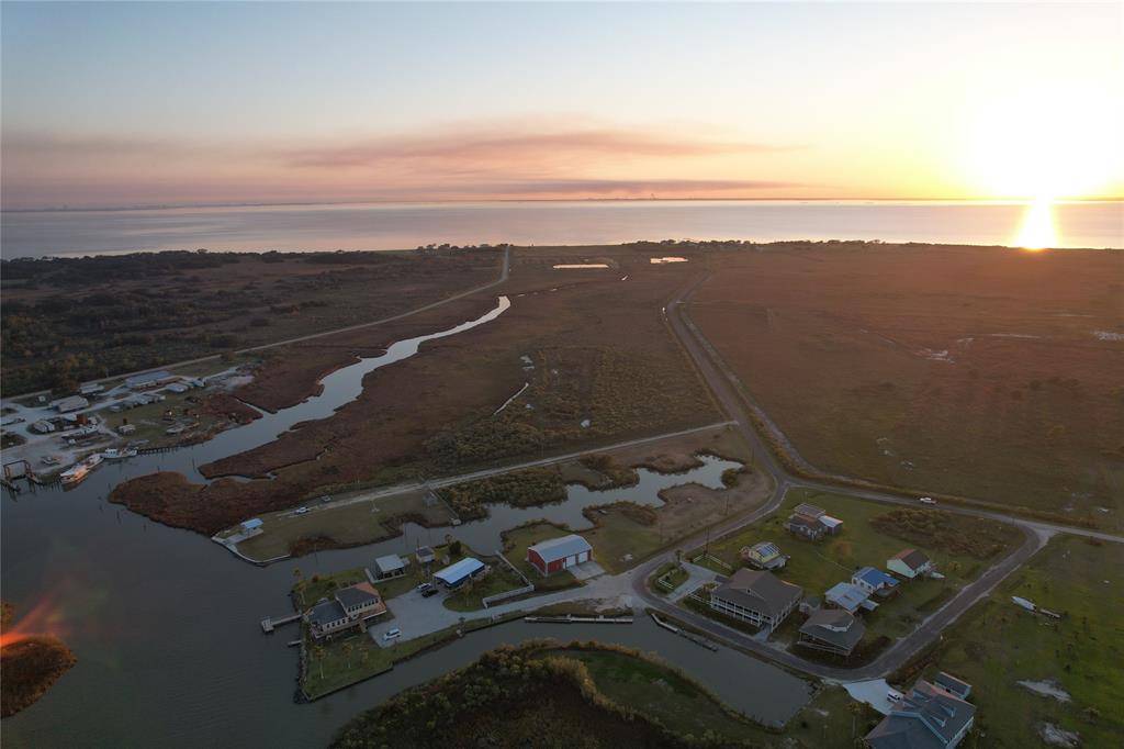 Smith Point, TX 77514,000 Lyle LN